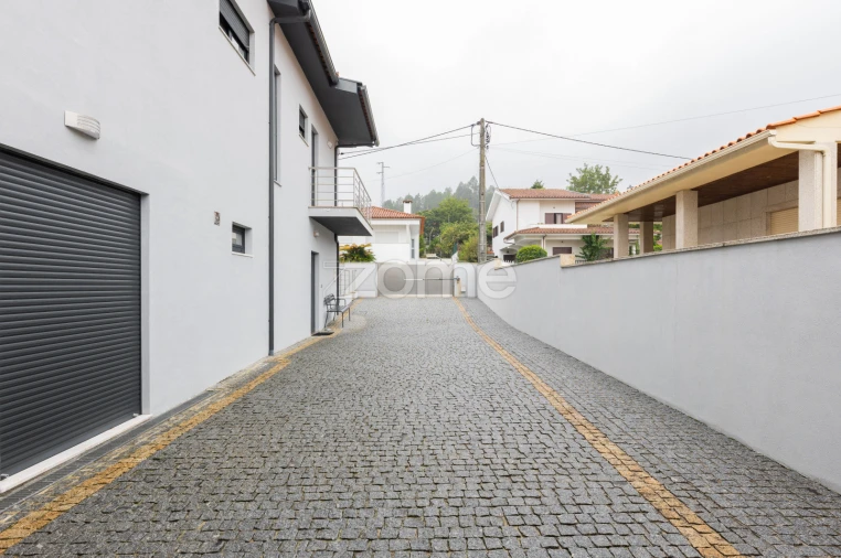 Moradia T6 para Venda em Tadim Foto 49