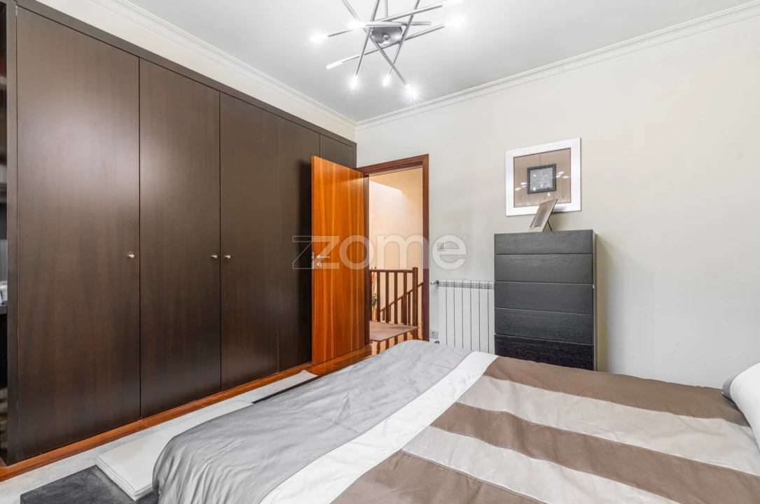 Moradia T3 para Venda em Vale Foto 44