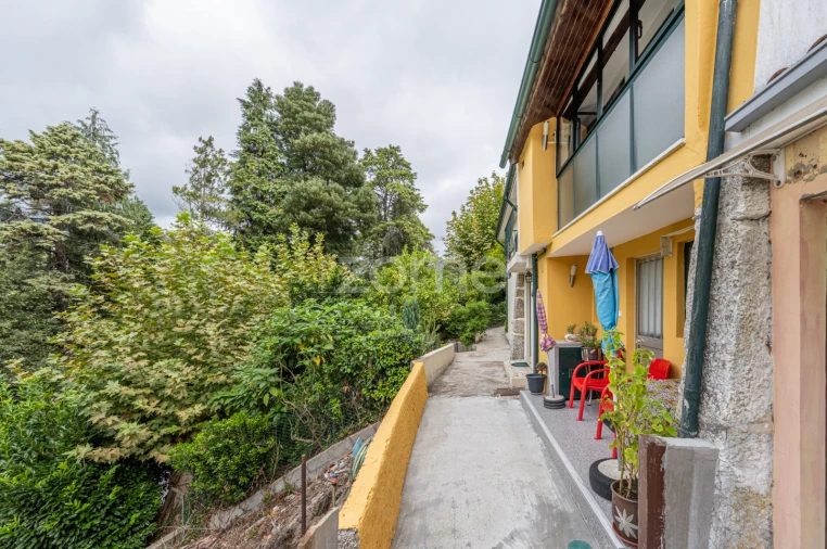 Moradia T3 para Venda em Ventosa e Cova Foto 31