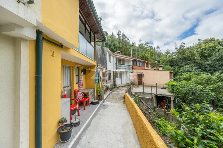 Moradia T3 para Venda em Ventosa e Cova Foto 32