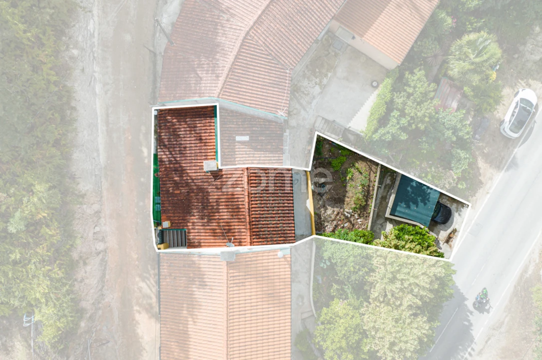 Moradia T3 para Venda em Ventosa e Cova Foto 5