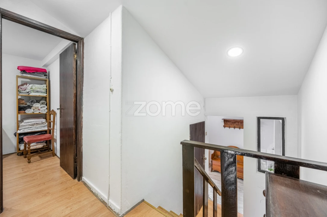 Moradia T3 para Venda em Ventosa e Cova Foto 22