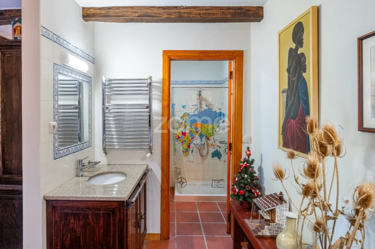 Moradia T3 para Venda em Amendoeira Foto 26