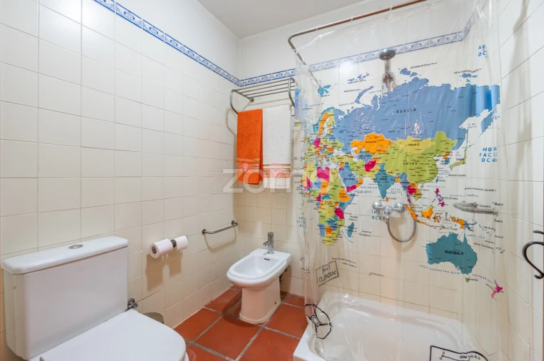 Moradia T3 para Venda em Amendoeira Foto 27