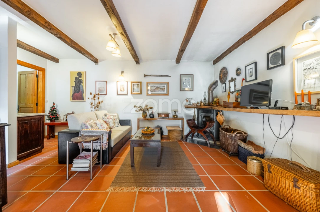 Moradia T3 para Venda em Amendoeira Foto 13