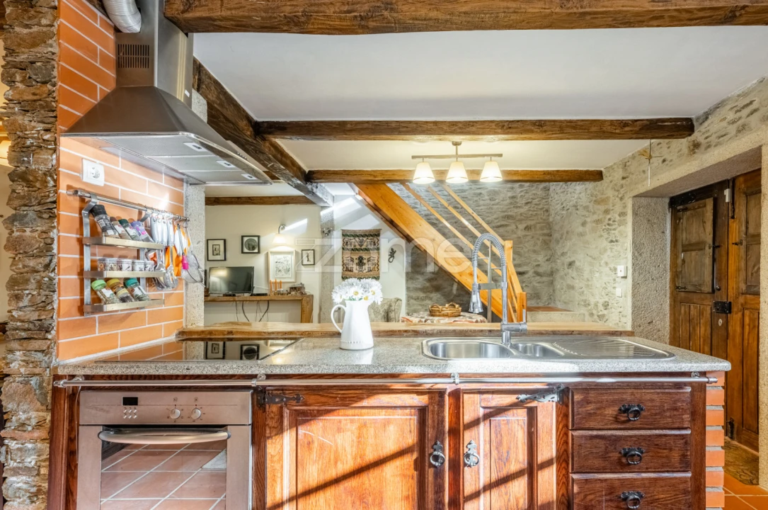 Moradia T3 para Venda em Amendoeira Foto 17