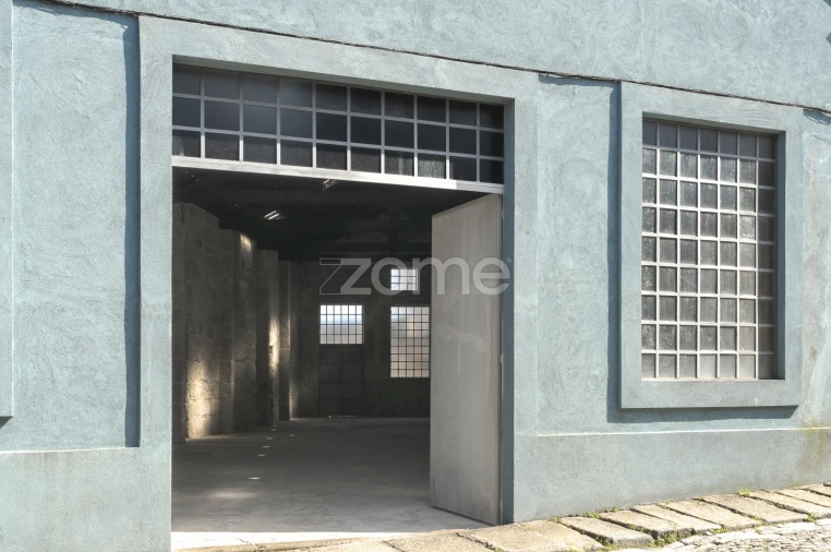 Terreno Comércio / Armazém para Arrendamento em Campanhã Foto 9