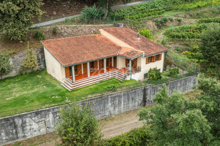 Moradia T3 para Venda em Amares e Figueiredo Foto 30