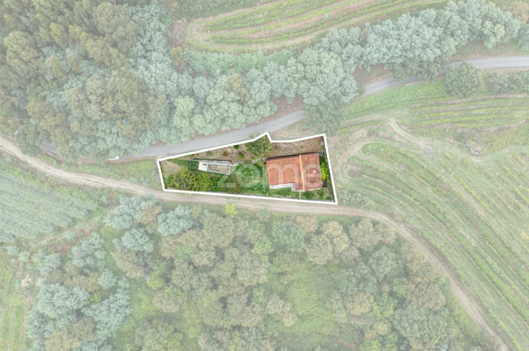 Moradia T3 para Venda em Amares e Figueiredo Foto 14