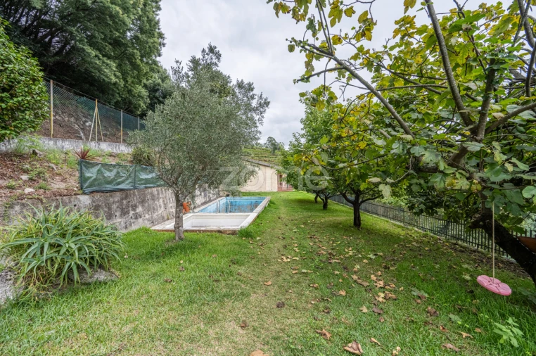 Moradia T3 para Venda em Amares e Figueiredo Foto 39