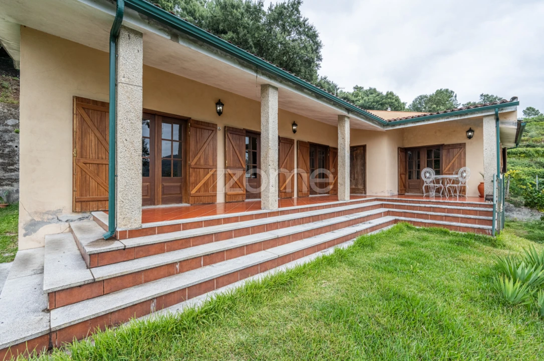 Moradia T3 para Venda em Amares e Figueiredo Foto 3