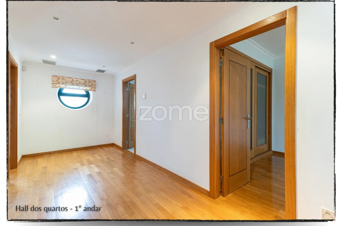 Moradia T6 para Venda em São Domingos de Rana Foto 22