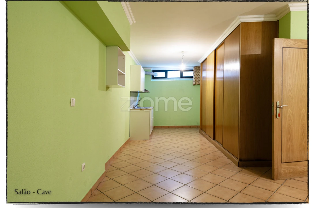 Moradia T6 para Venda em São Domingos de Rana Foto 48