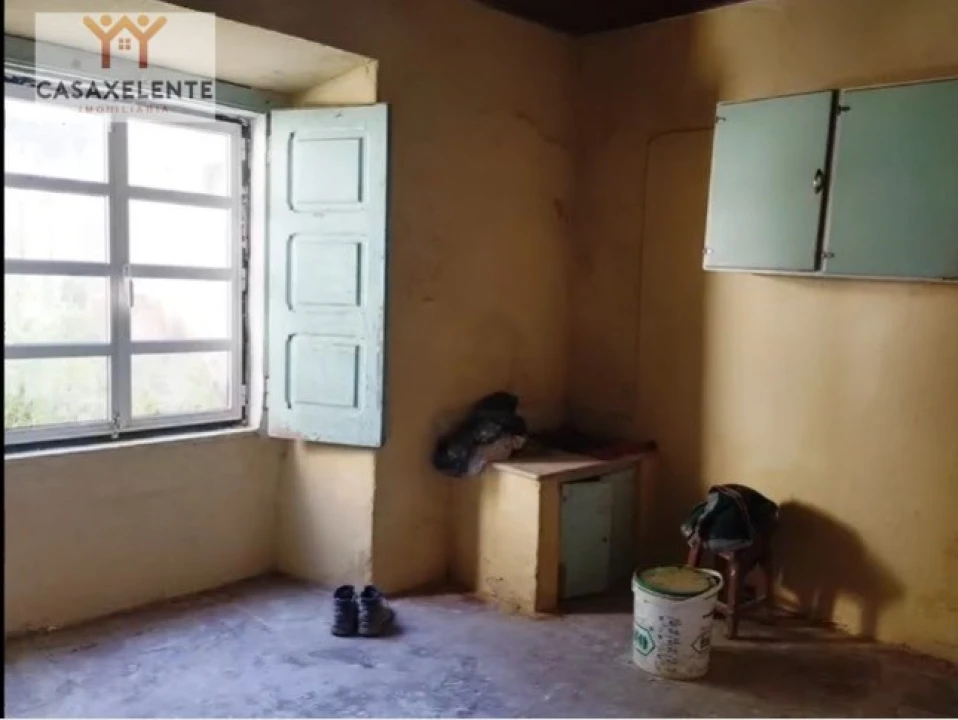 Prédio para Venda em Santo Antão e São Julião do Tojal Foto 12