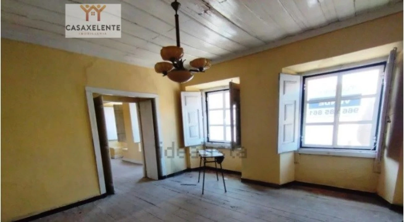 Prédio para Venda em Santo Antão e São Julião do Tojal Foto 13