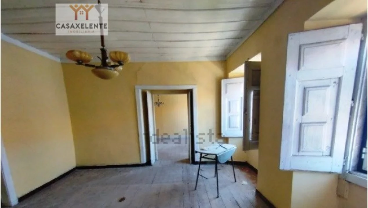 Prédio para Venda em Santo Antão e São Julião do Tojal Foto 14