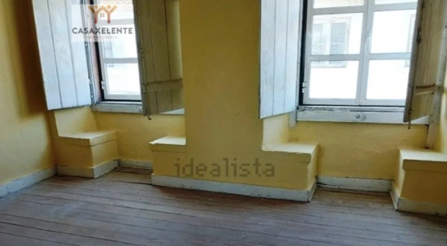 Prédio para Venda em Santo Antão e São Julião do Tojal Foto 11