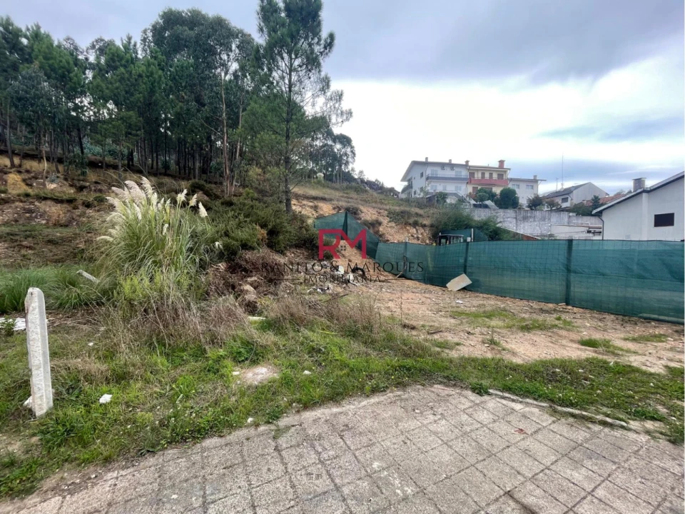 Terreno para Venda em Valongo Foto 5