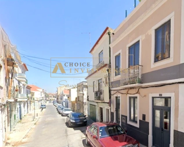 Moradia T4 para Venda em União das Freguesias de Setúbal Foto 3