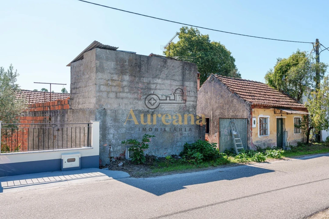 Moradia T1 para Venda em Urqueira Foto 2