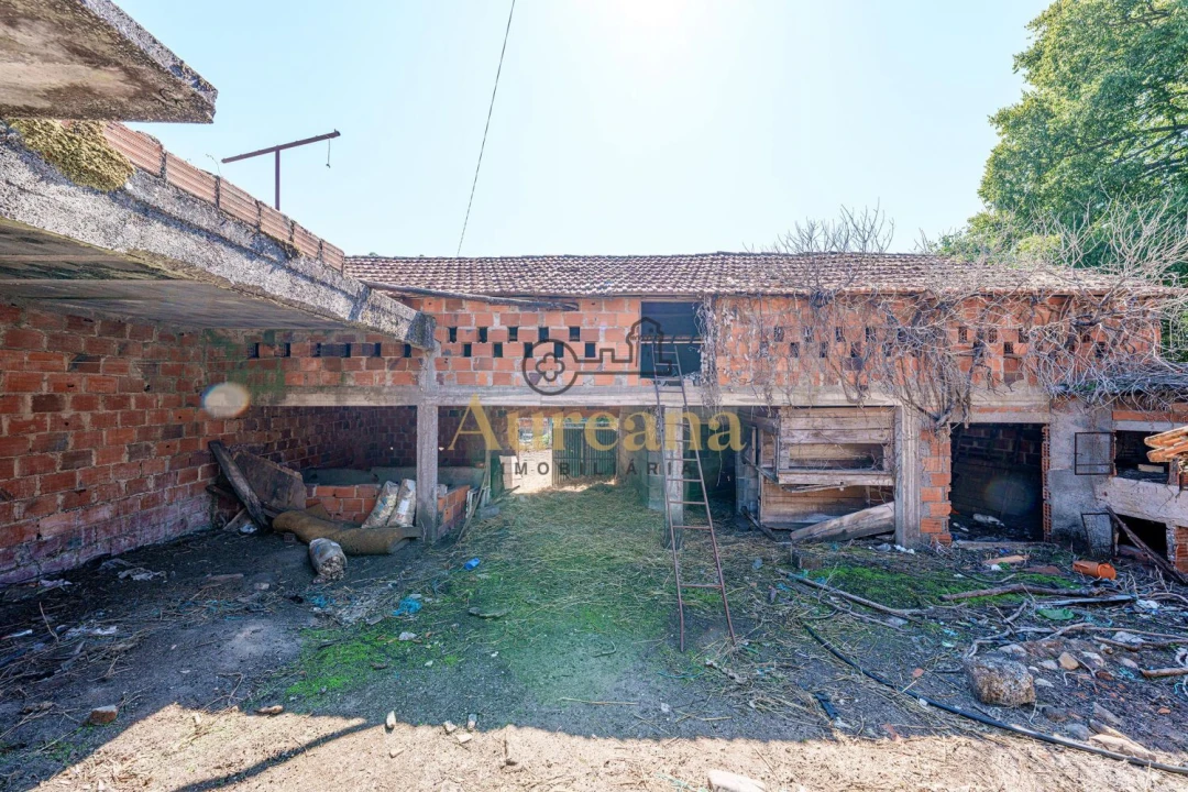 Moradia T1 para Venda em Urqueira Foto 6