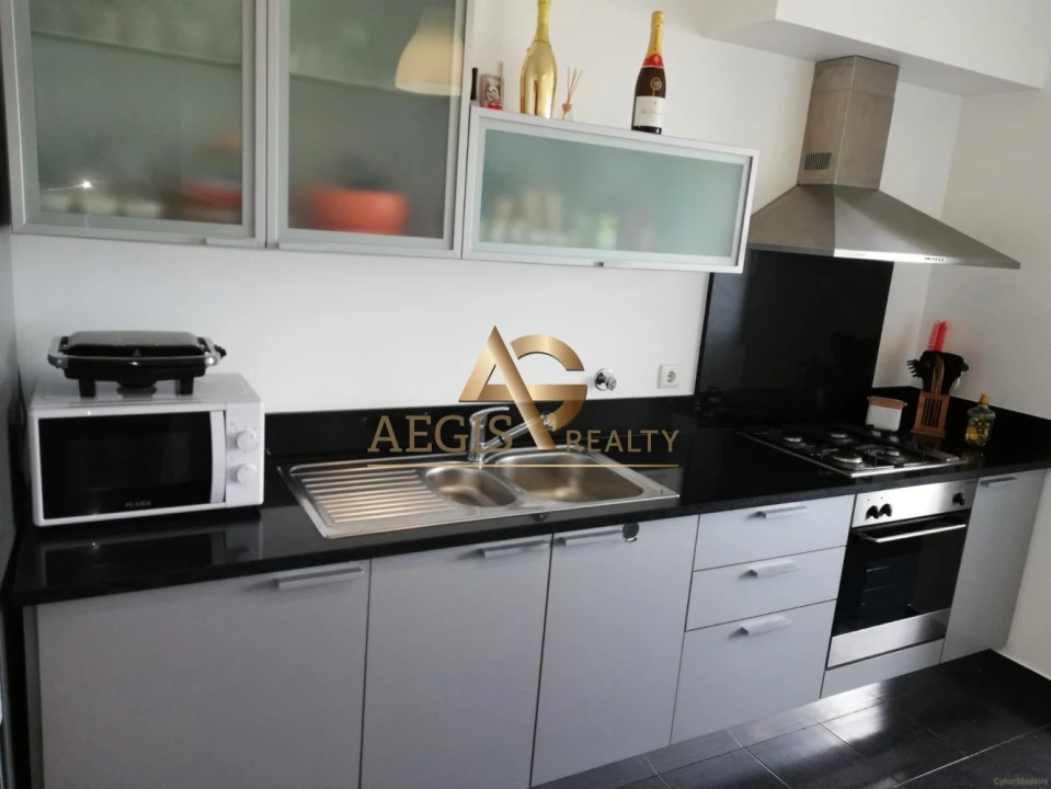 Apartamento T2 para Venda em Caniço Foto 7