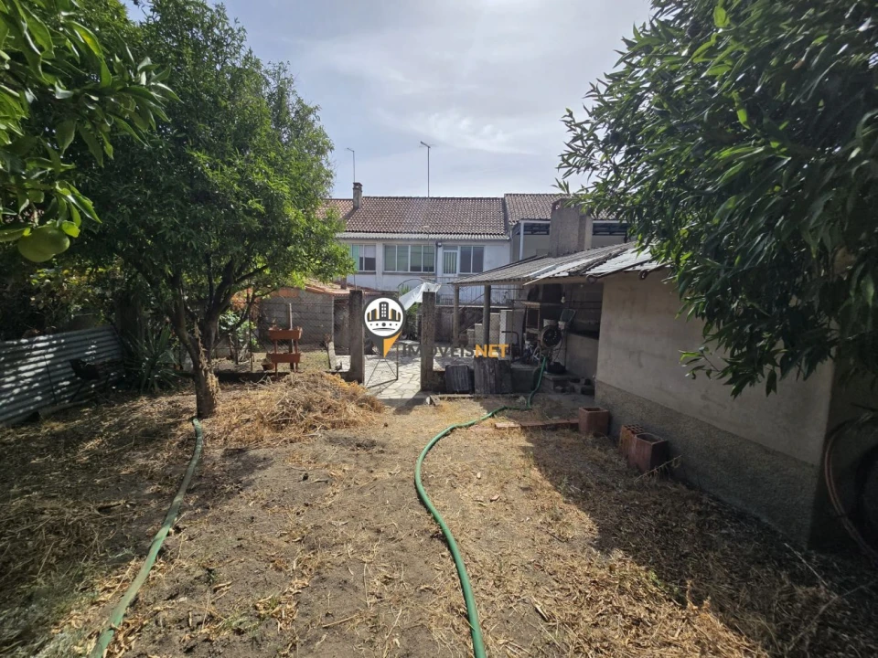 Moradia T4 para Venda em Escalos de Cima e Lousa Foto 13