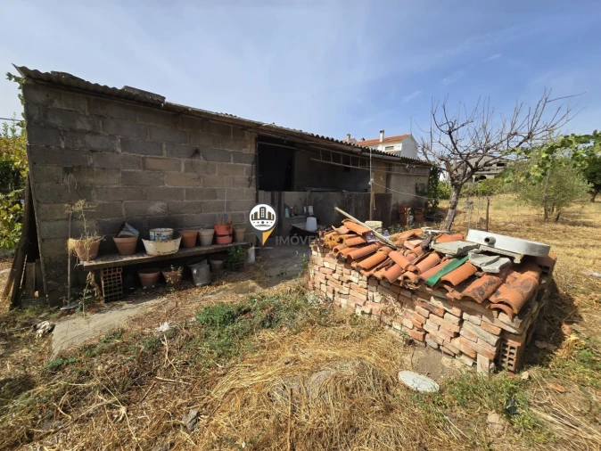 Moradia T4 para Venda em Escalos de Cima e Lousa Foto 12