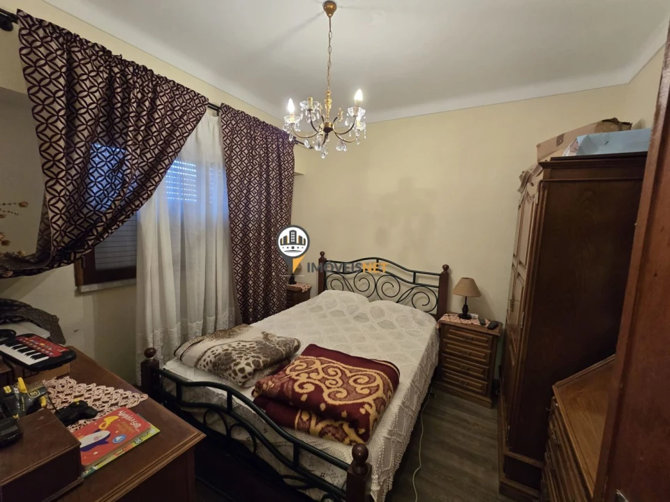 Moradia T4 para Venda em Escalos de Cima e Lousa Foto 2