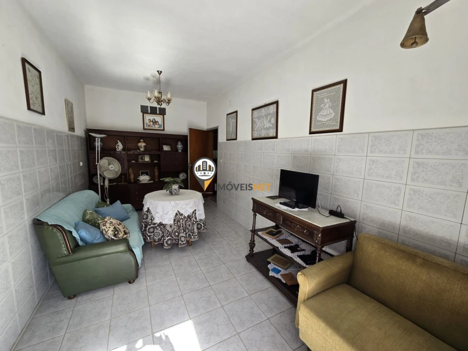 Moradia T4 para Venda em Escalos de Cima e Lousa Foto 40