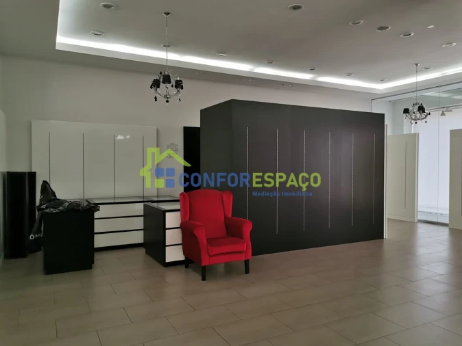 Loja para Venda em Castelo Branco Foto 11