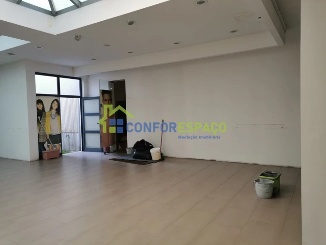 Loja para Venda em Castelo Branco Foto 17