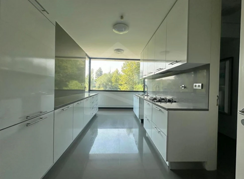 Apartamento T4 para Venda em Mafamude e Vilar do Paraíso Foto 3