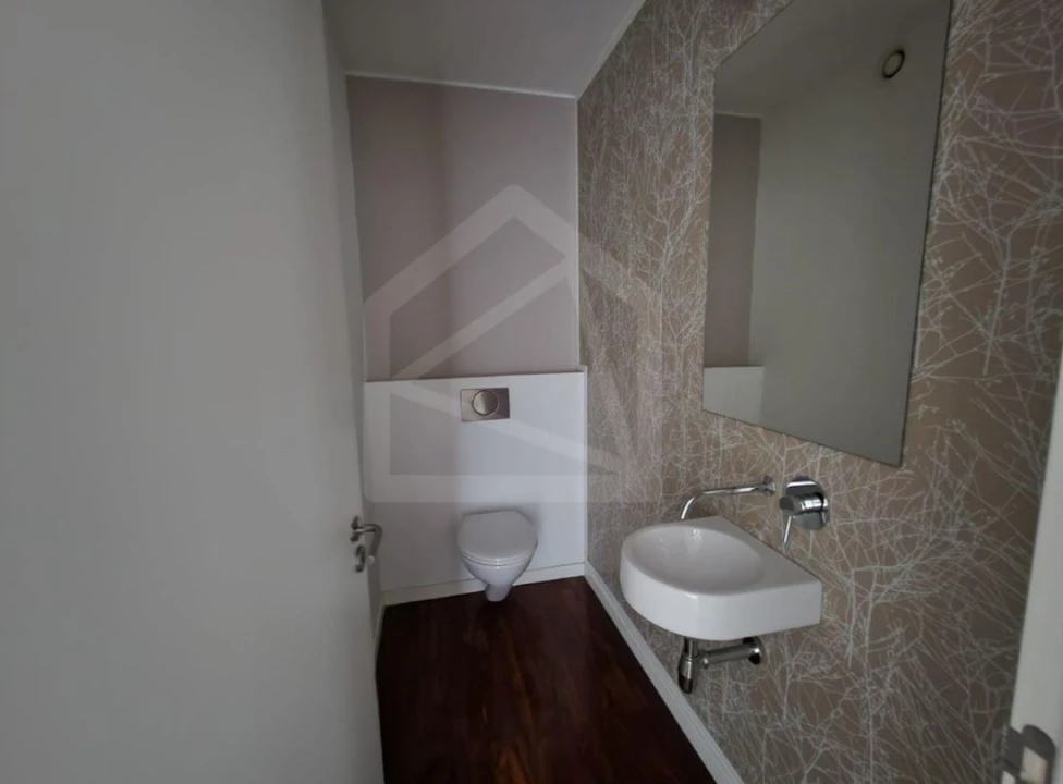 Apartamento T4 para Venda em Mafamude e Vilar do Paraíso Foto 13