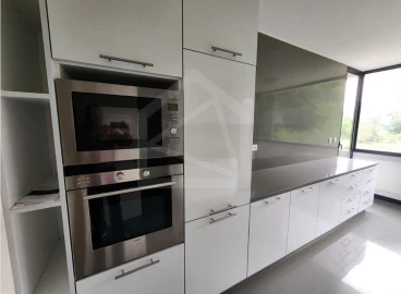 Apartamento T4 para Venda em Mafamude e Vilar do Paraíso