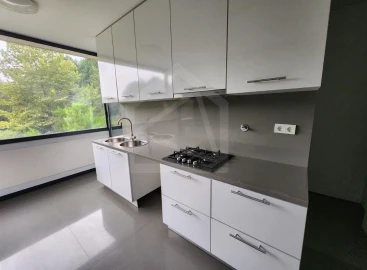 Apartamento T4 para Venda em Mafamude e Vilar do Paraíso