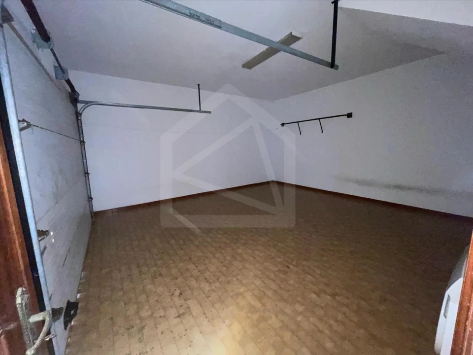 Moradia T3 para Venda em Arcozelo Foto 18