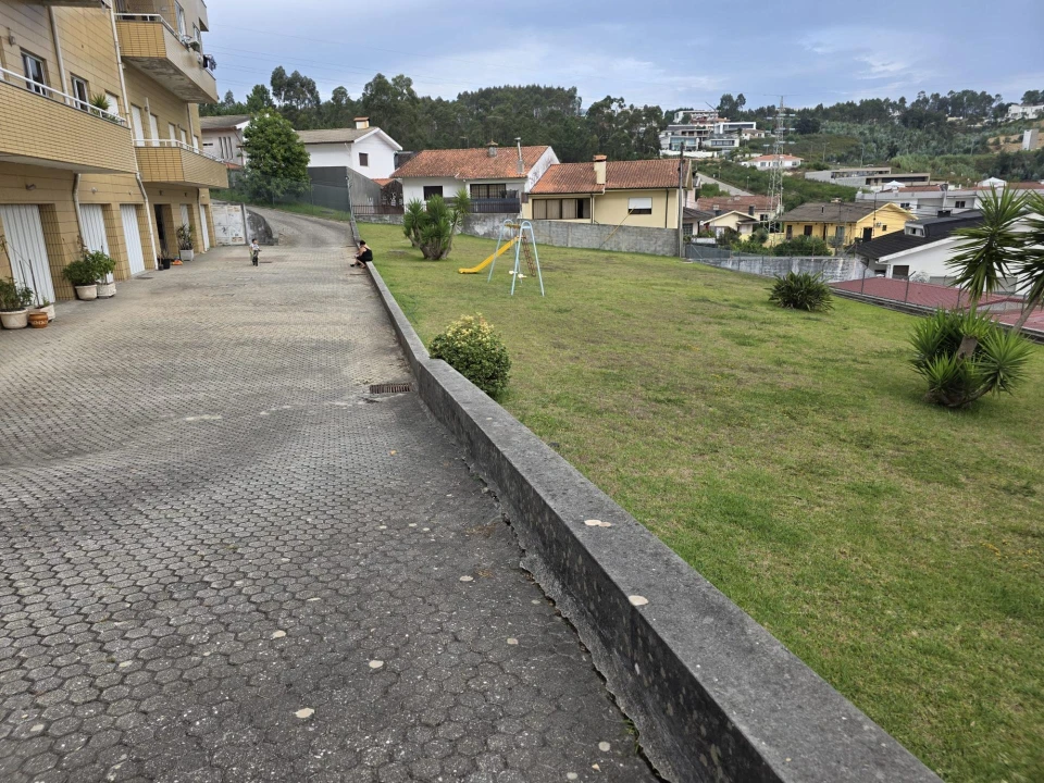 Apartamento T3 para Venda em Santa Maria da Feira, Travanca, Sanfins e Espargo Foto 3