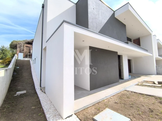 Moradia T3 para Venda em Lanheses Foto 4