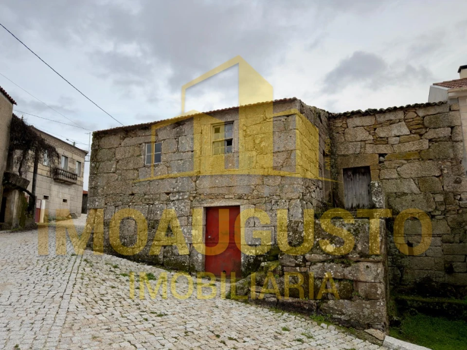 Moradia T2 para Venda em Pousade e Albardo Foto 1