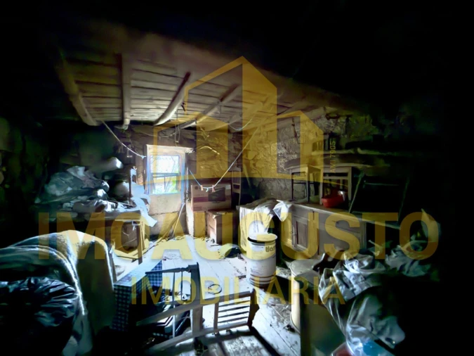 Moradia T2 para Venda em Pousade e Albardo Foto 6