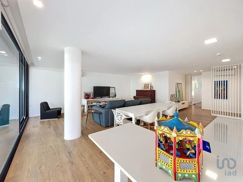 Apartamento T4 para Venda em Olhão Foto 6