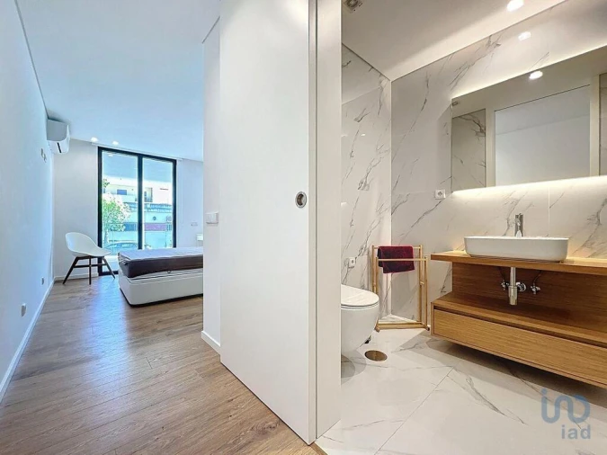Apartamento T4 para Venda em Olhão Foto 10