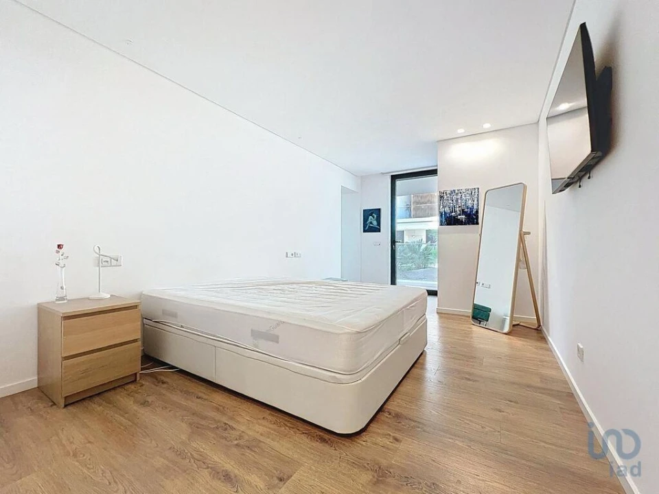 Apartamento T4 para Venda em Olhão Foto 12