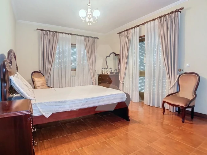 Moradia T4 para Venda em Valega Foto 7