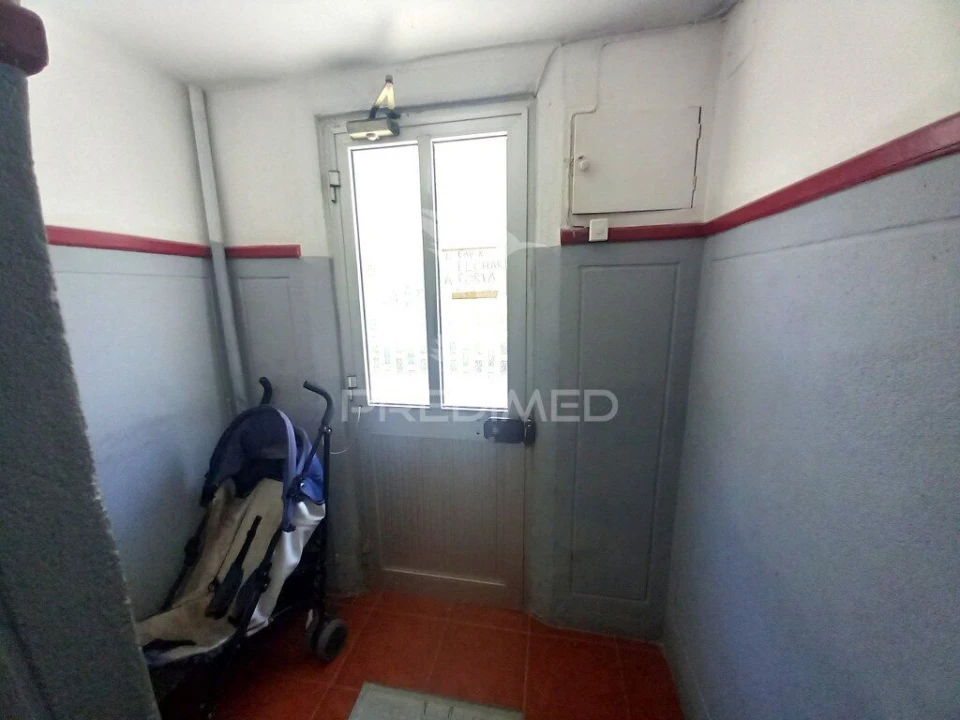 Apartamento T1 para Venda em Baixa da Banheira e Vale da Amoreira Foto 17