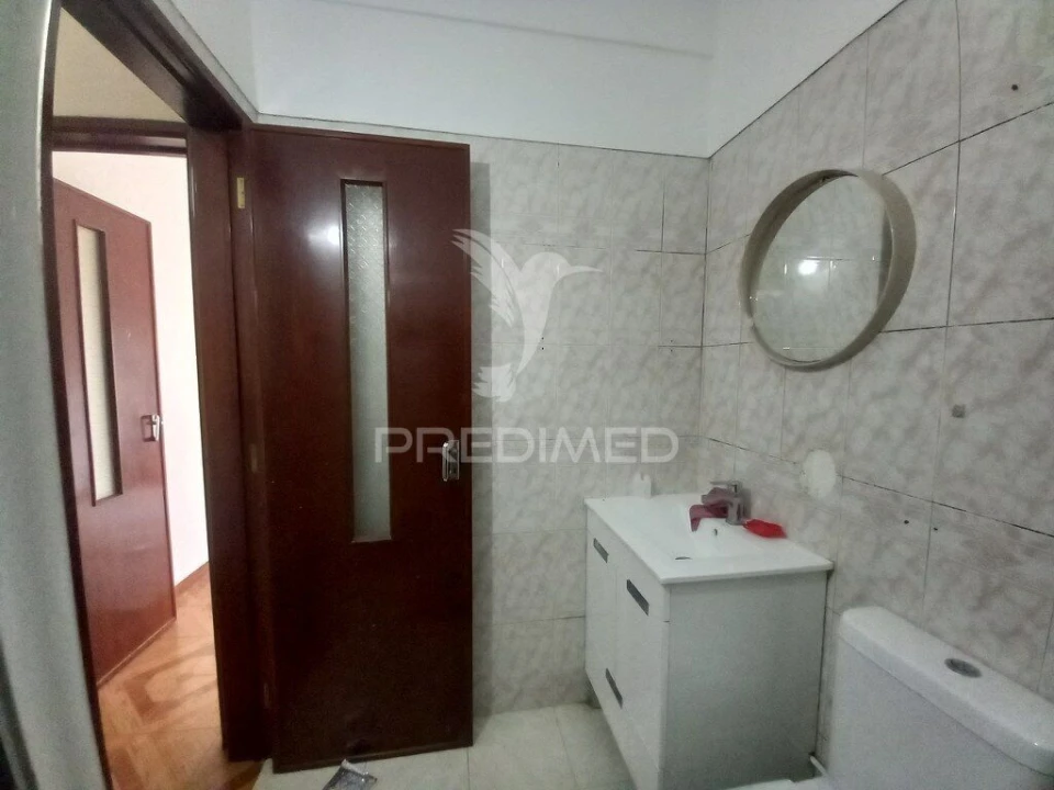 Apartamento T2 para Venda em Barreiro e Lavradio Foto 16