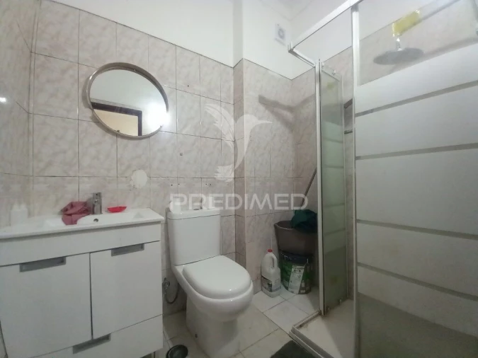 Apartamento T2 para Venda em Barreiro e Lavradio Foto 14