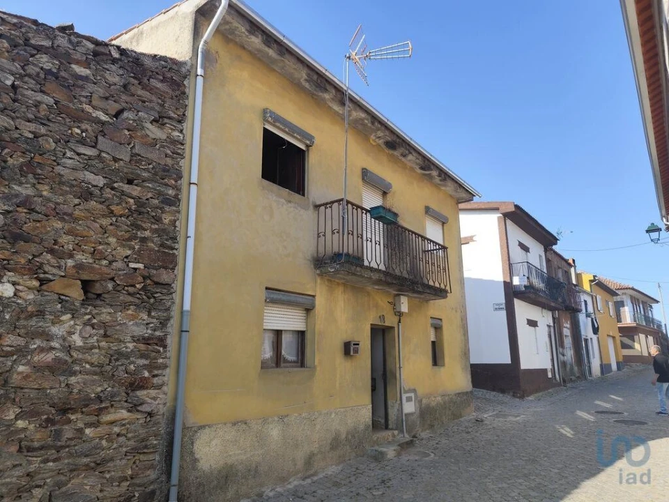 Moradia T2 para Venda em Mogadouro, Valverde, Vale de Porco e Vilar de Rei Foto 3