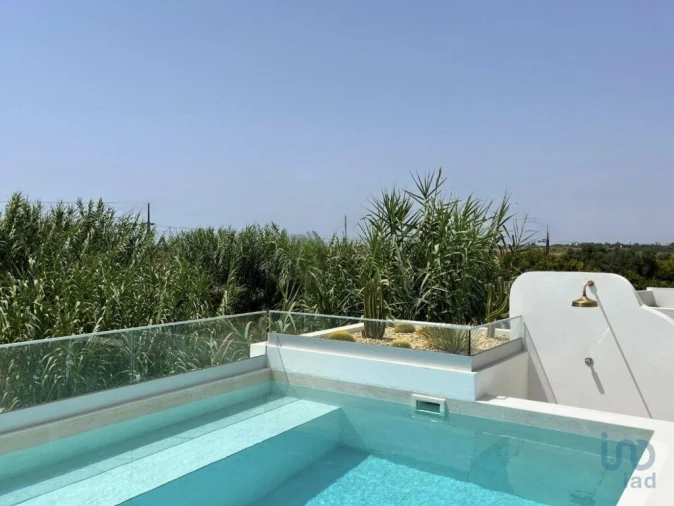 Moradia T3 para Venda em Moncarapacho e Fuseta